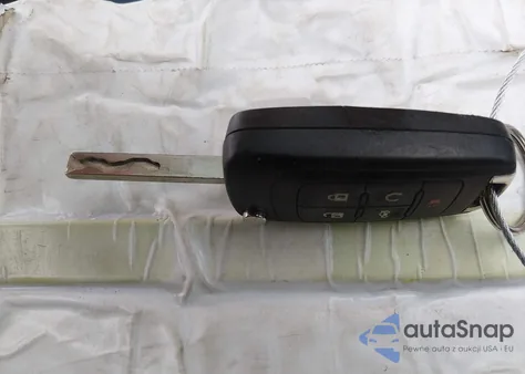 2013 Buick Lacrosse Leather Group z USA, uszkodzony, nr VIN 1G4GC5E3XDF142439